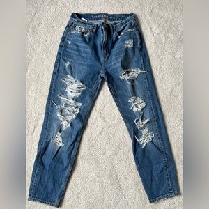 american eagle 00 short mom jeans🦅